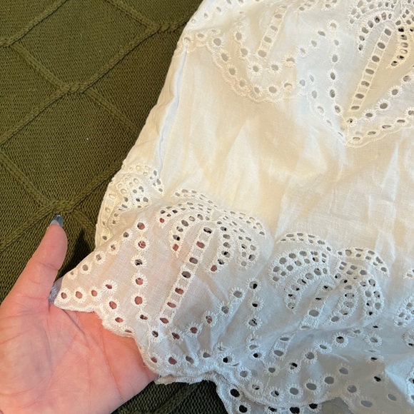 White Eyelet Lace Top and Shorts Set / Beach Coverup - Picture 4 of 15